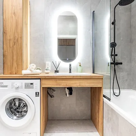 Appartement Holzera Superapart With Bathtub Garden & Parking *