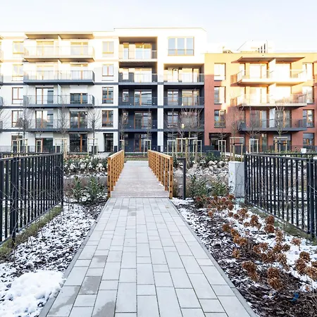 Superapart Holzera 6 - Parking Apartman Varsó