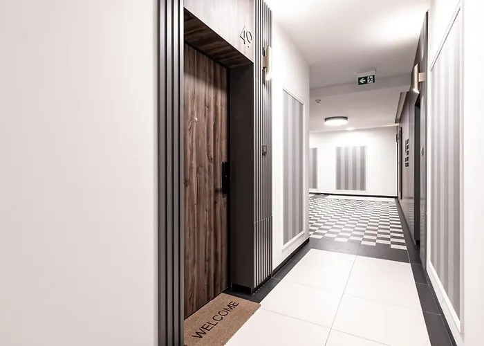 Superapart Holzera 6 - Parking Warsaw