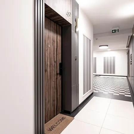 Superapart Holzera 6 - Parking Warszawa